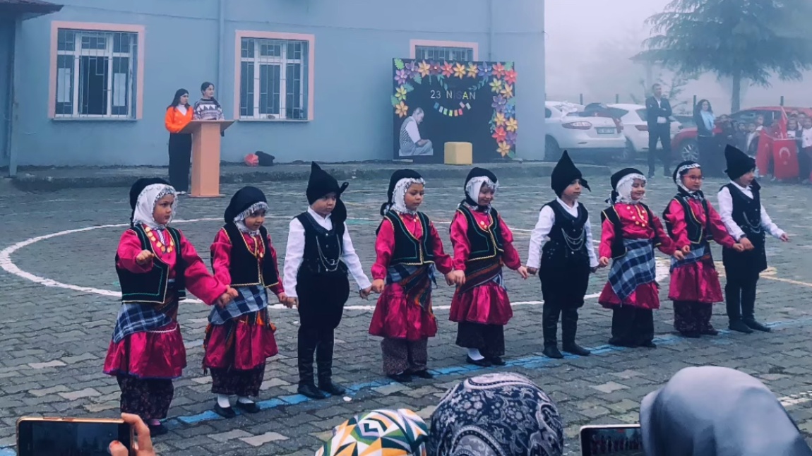 23 Nisan Ulusal Egemenlik ve Çocuk Bayramı Büyük Bir Coşkuyla Kutlandı.